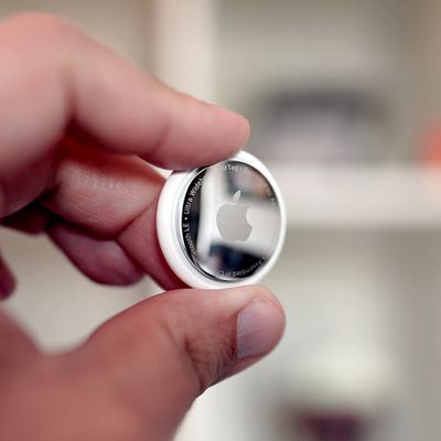 AirTag Feature Recolor