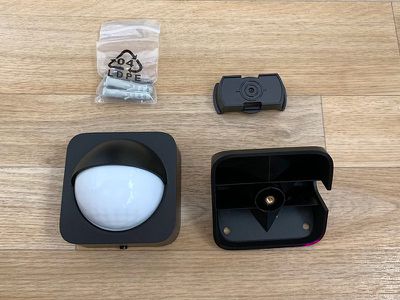 Review: Philips Hue Outdoor Sensor is the first outdoor motion detector for  HomeKit