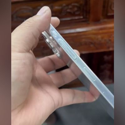 iPhone 15 Pro Dummy