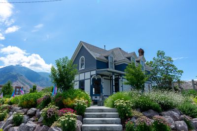 apple encircle provo location