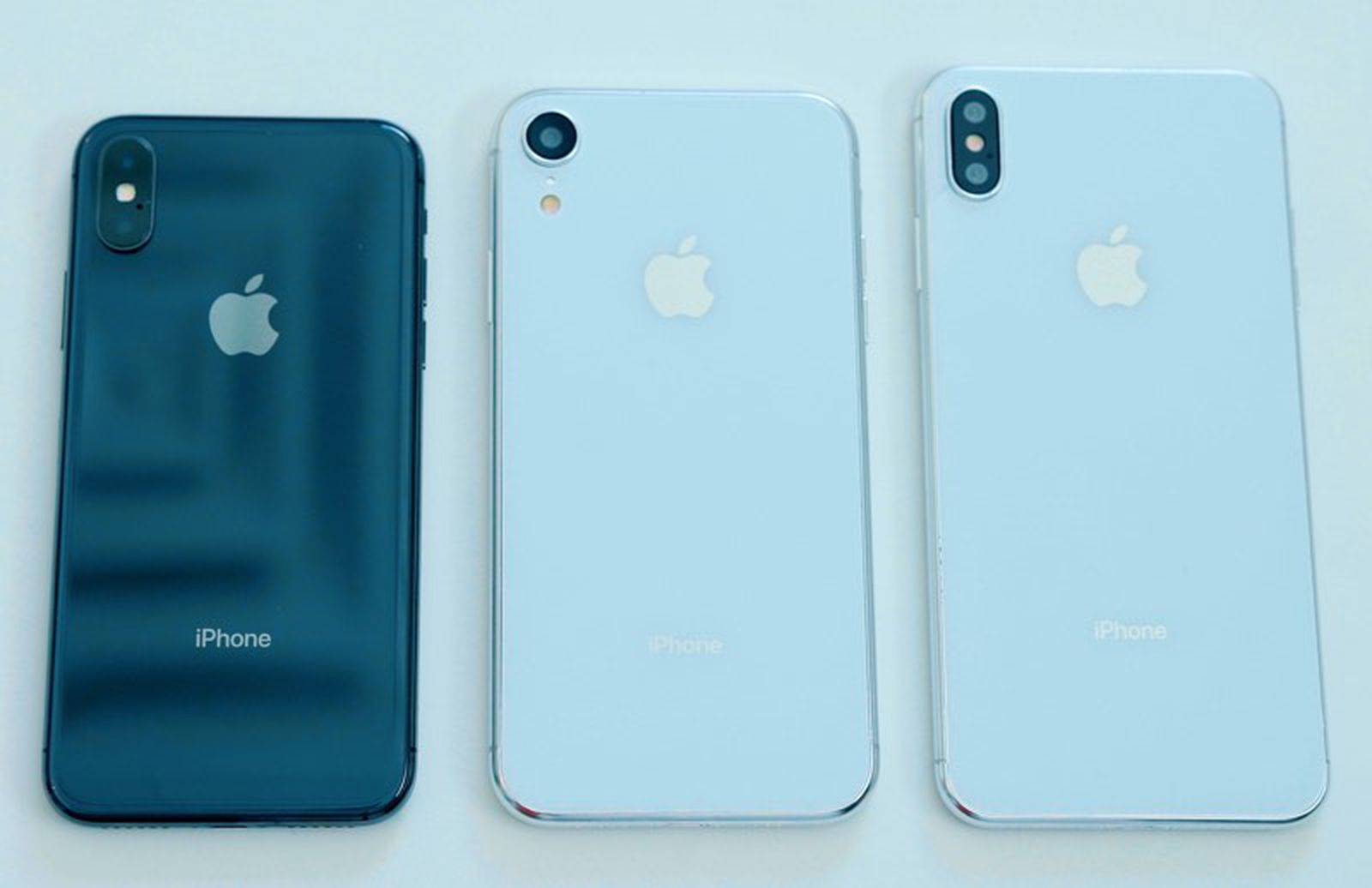HandsOn With 6.1Inch and 6.5Inch 2018 iPhone Dummy Models MacRumors