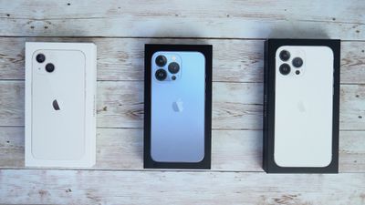 Apple iPhone 13 & iPhone 13 Mini Unboxing & First Look 