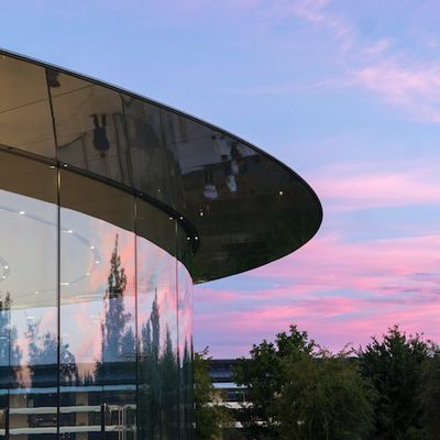 iphone 2018 event theater