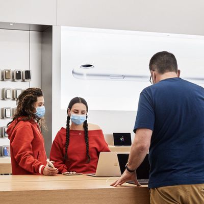 apple store reopening