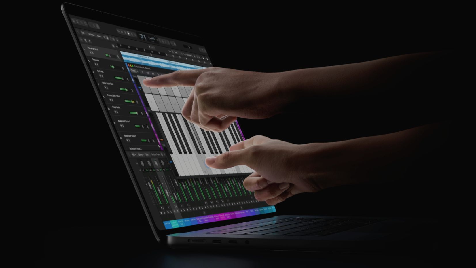 Apple Executives Explain Why the MacBook Pro Finally Has a Touch Screen