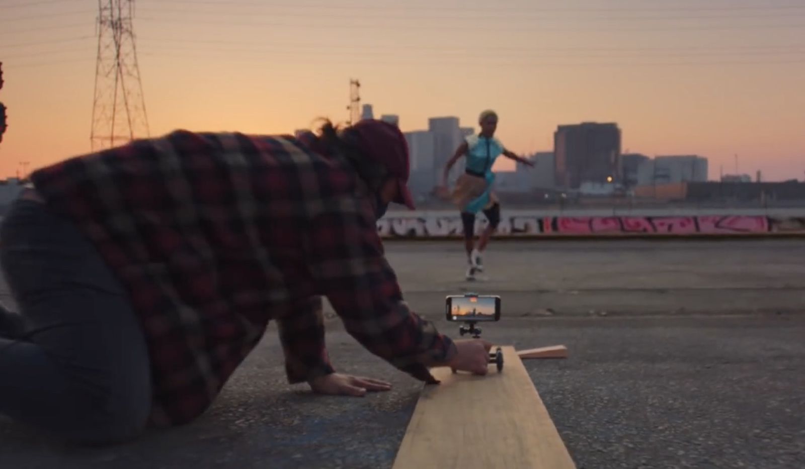 スマホアクセサリー iPhone用ケース Apple Shares New 'Make Movies Like the Movies' iPhone 12 Pro Ad スマホアクセサリー iPhone用ケース Apple Shares New 'Make Movies Like the Movies' iPhone 12 Pro Ad