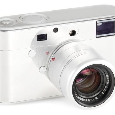 jony ive leica camera 1