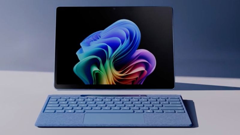 Η Microsoft λέει ότι το νέο Surface Pro είναι ταχύτερο από το 15″ M3 MacBook Air