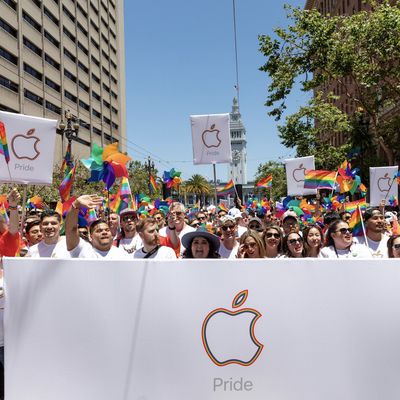 tim cook SF pride 2019