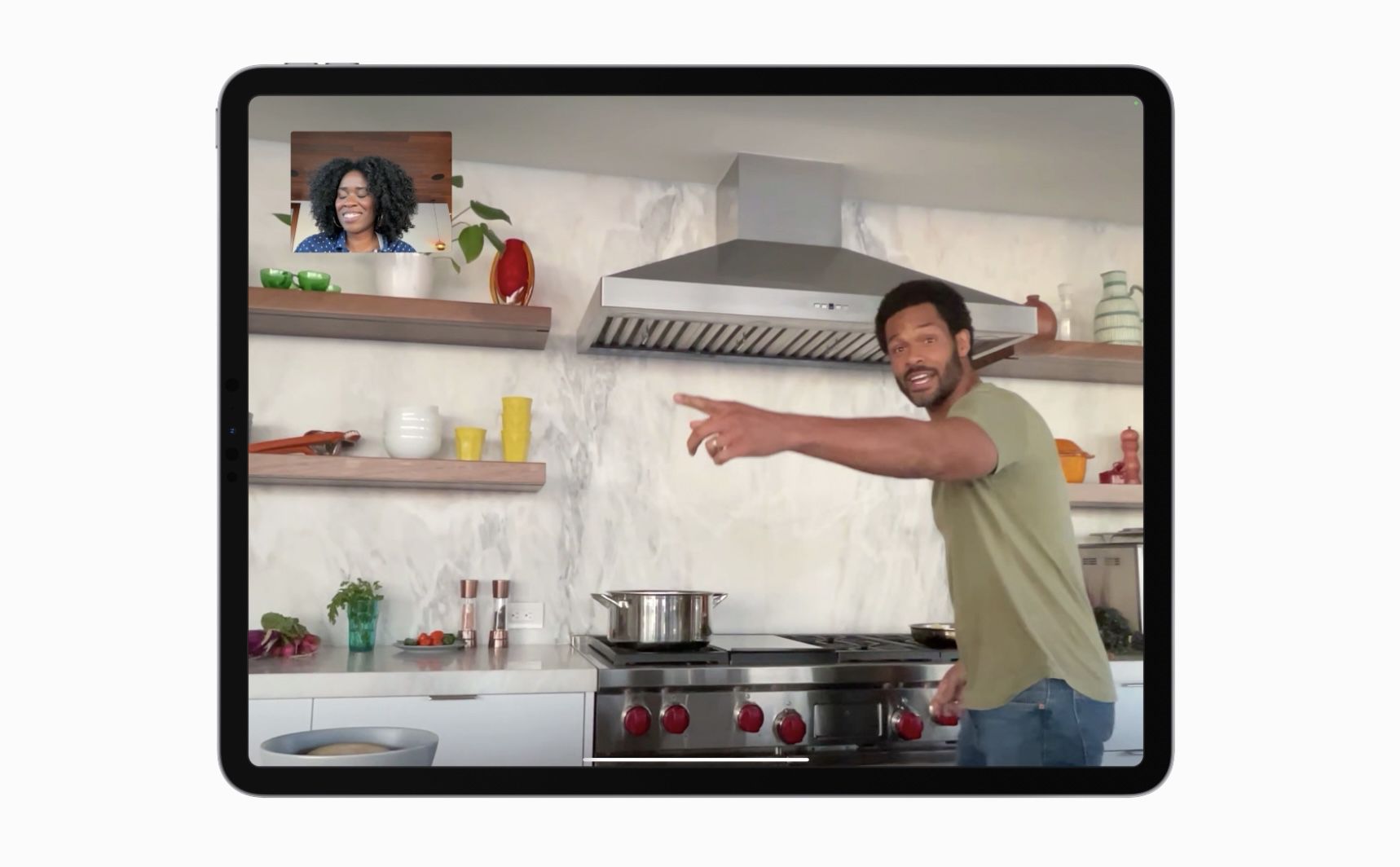iPad Pro 'Center Stage' Camera Feature Will Support Third-Party Apps ...