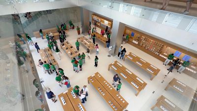 Apple Passeig Post 2026 Renovation