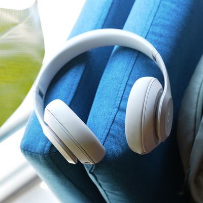 beats studio pro couch