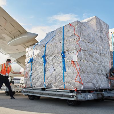 Apple iphone12 iphone12pro ipadair availability louisville kentucky 01 10222020 big