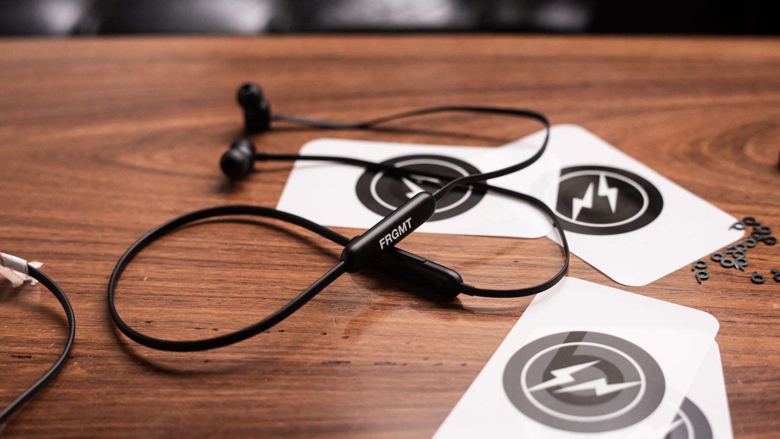 fragment design × Bluetooth-