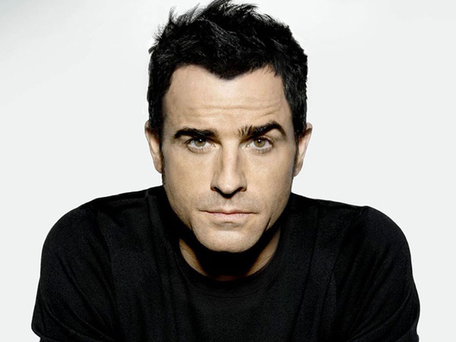 Apple Inks Deal for 'Mosquito Coast' Series Starring Justin Theroux -  MacRumors