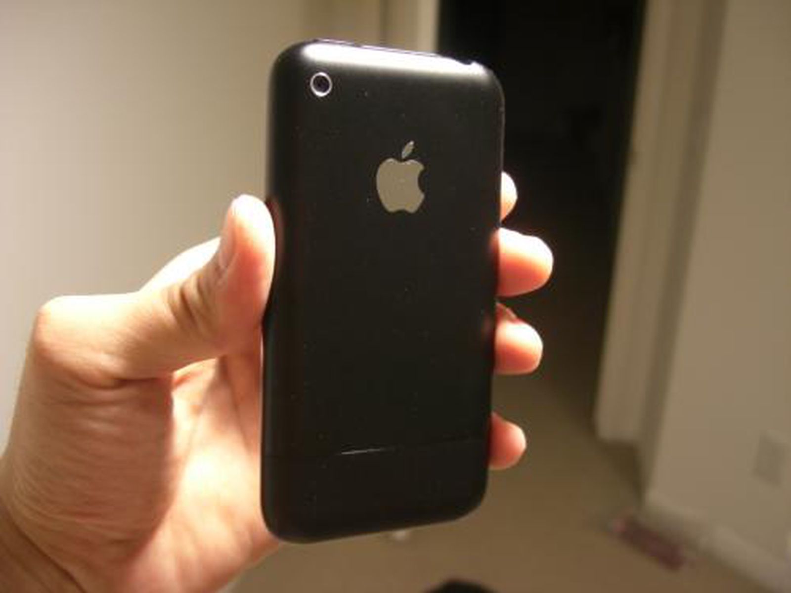 Как выглядит 14 айфон черный Mod Your iPhone: Black Enclosure - MacRumors