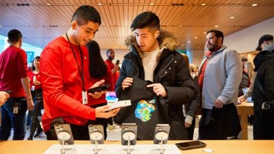 Apple Store Vancouver Canada