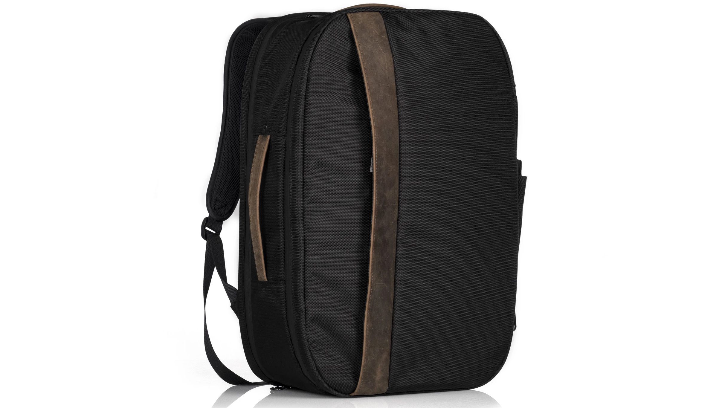 MacRumors Giveaway: Win an Air Travel Backpack From WaterField
