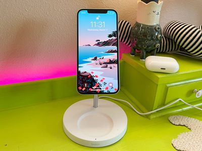 Belkin BOOST↑CHARGE™ PRO 2-in-1 Wireless Charger Stand with