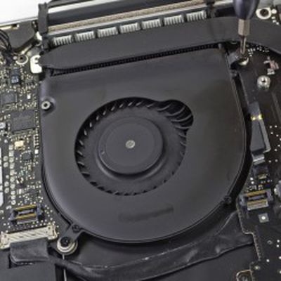 retina macbook pro 15 fan