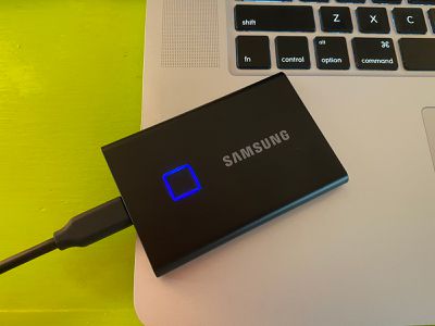 CES 2020: Samsung Debuts New T7 Touch SSD With Fingerprint Sensor for  Securing Files - MacRumors