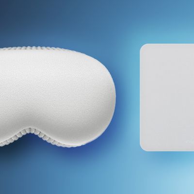 Apple Vision Pro Cloth and Cover Feature