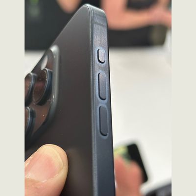 iPhone 15 Pro Fingerprints