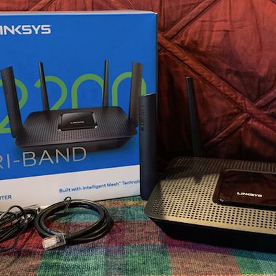 linksys mr8300 box