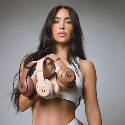 kim kardashian beats studio pro