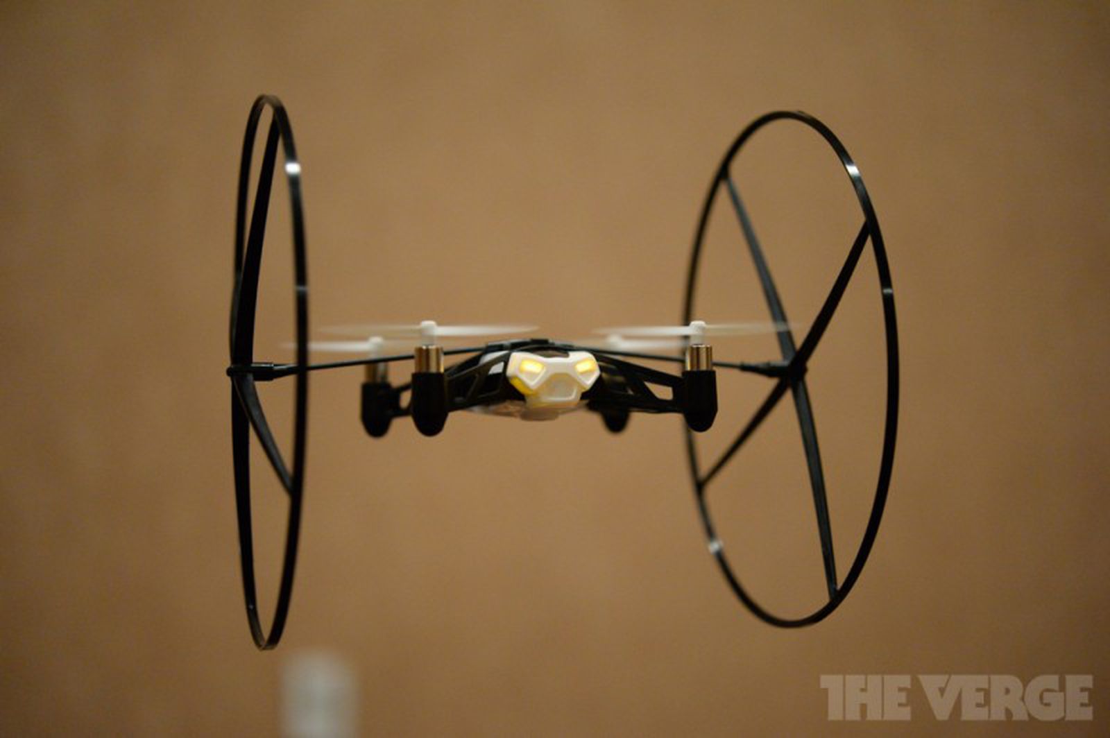 Guard Mini Drone Rolling Spider Drones