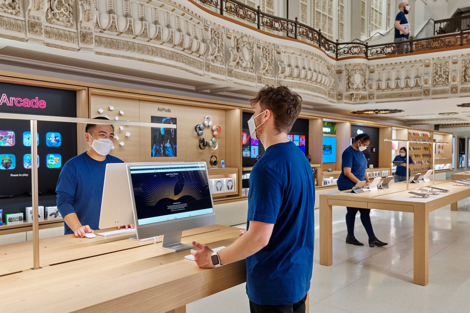 photo of Apple Stores Won't See 'Major Shift' in Operations After Reopening Worldwide image