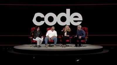 code con cook ive powell jobs - تیم کوک، جانی آیو و لورن پاول جابز در کنفرانس کد 2022 به استیو جابز فکر می کنند