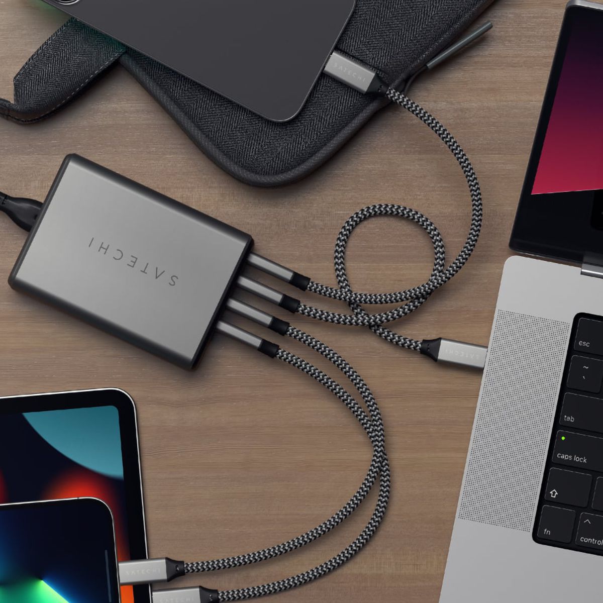 Satechi 165W USB-C 4-Port PD GAN 新品未使用 Satechi 165W USB-C 4-Port PD GaN Charger Review and Test - YouTube