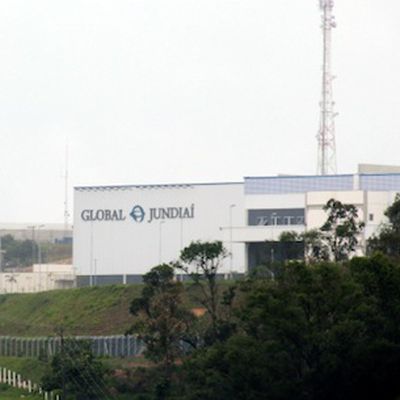foxconn brazil iphone factory