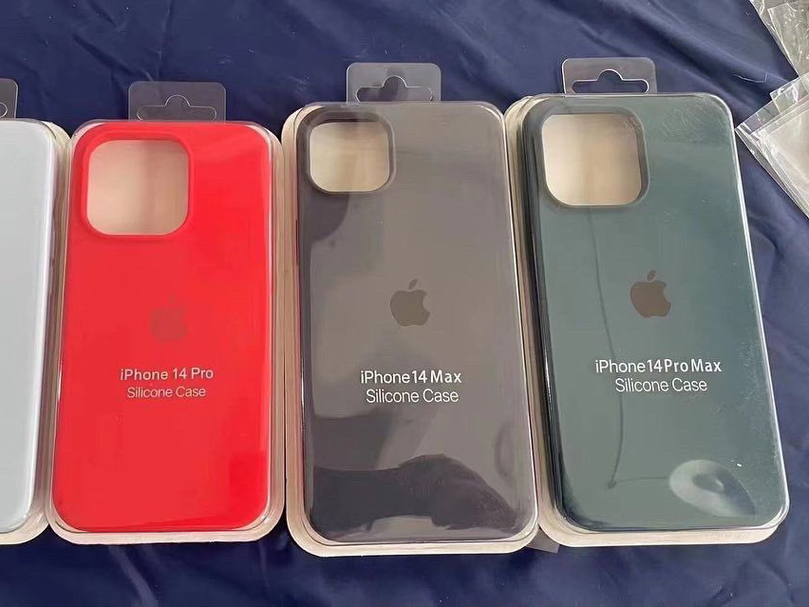 iPhone 14 Silicone Case Review: One year later
