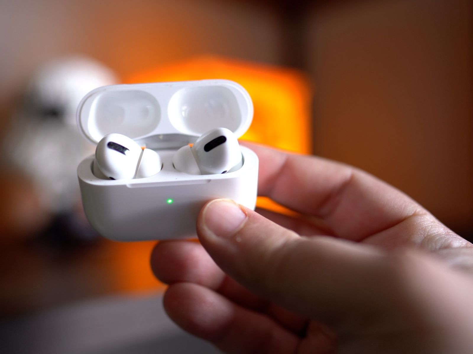 Don't Buy AirPods Pro Right Now: AirPods Pro 2 Imminent - MacRumors