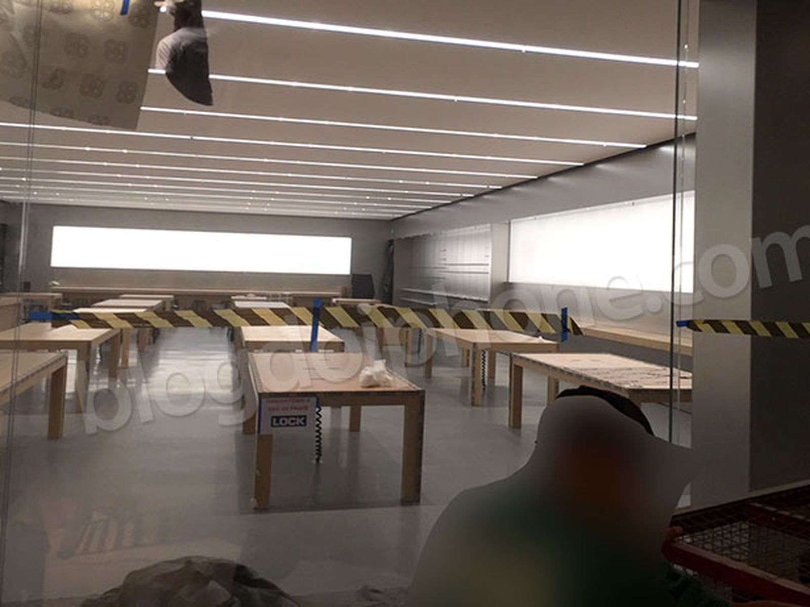 Upcoming Apple Store in Chicago Features MacBook Roof Design - MacRumors