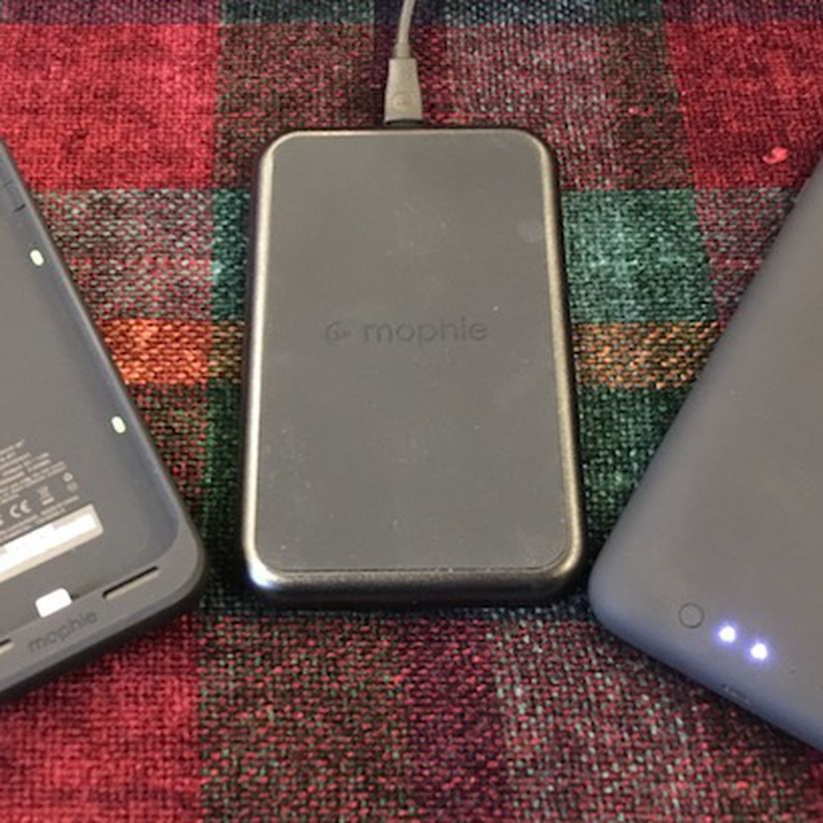mophie_juice_pack_iphone_7.jpg