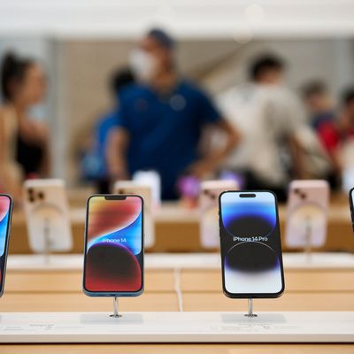 Apple Store iPhone 14 Pro