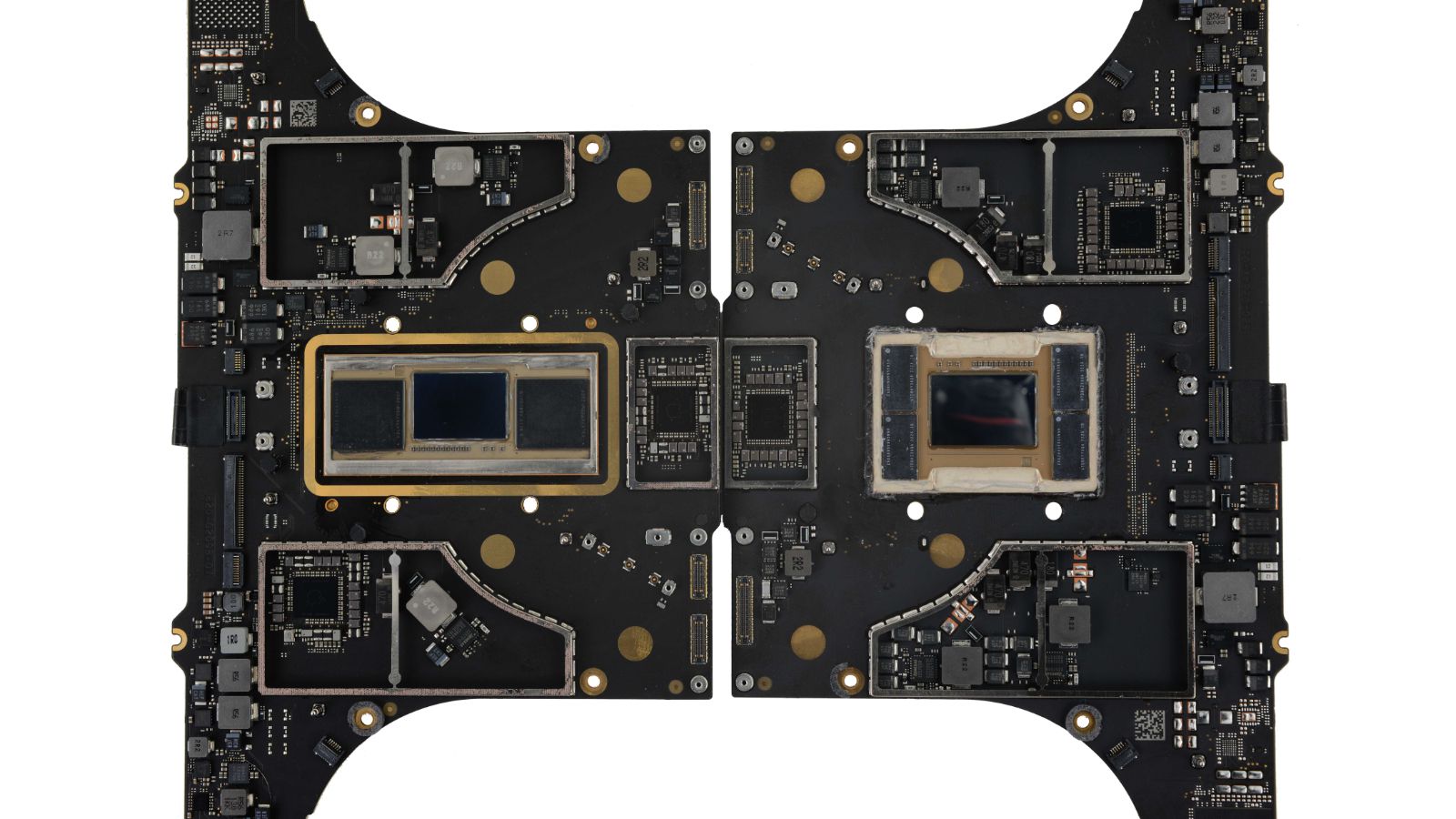 New MacBook Pro Features Smaller Heatsink Due to Supply Chain Issues