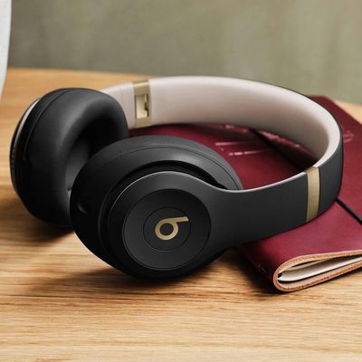 beats studio pro bb black gold