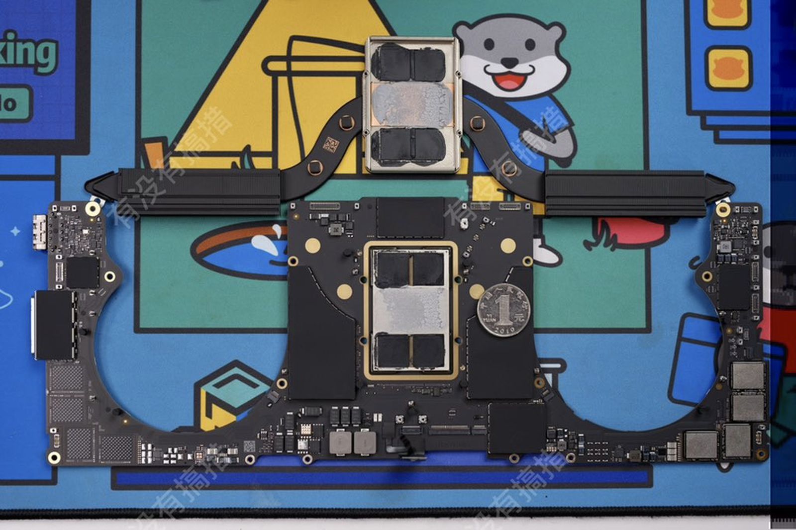 Quick Teardowns Offer First Look Inside 14 And 16 Inch Macbook Pro Models Au 1087