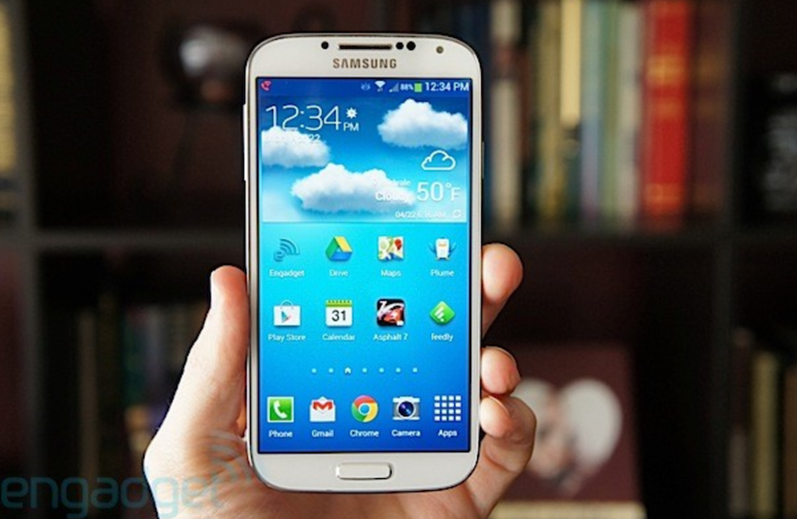First Reviews of Samsung Galaxy S4: Great Screen, Gimmick Features, Bad ...