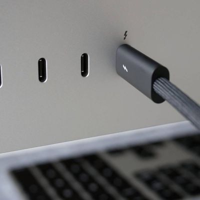 studio display thunderbolt 4 pro cable