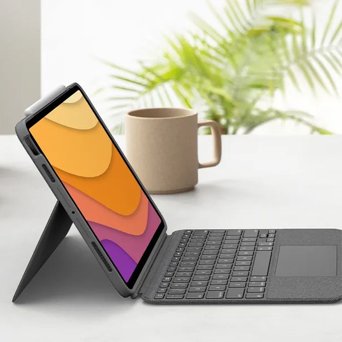 Logitech Combo Touch Keyboard and Trackpad Case for 4th-Gen iPad