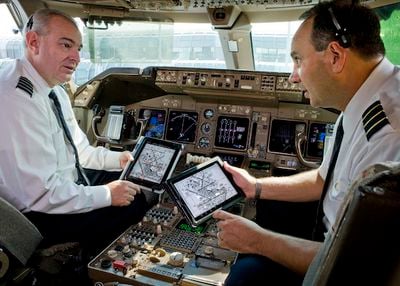 united pilots ipad 1