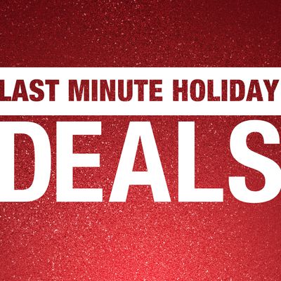 Last Minute Holiday Deals Feature