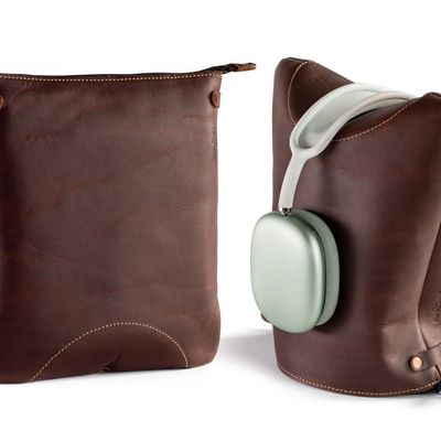 airpods max pad and quill 1