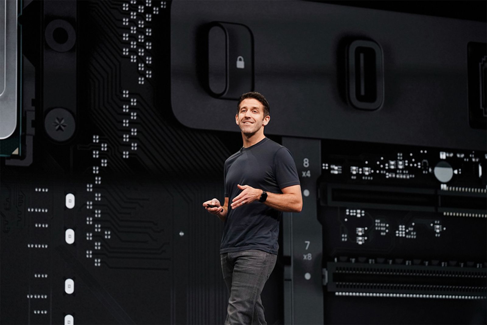 Gurman: Major Apple Leadership Shakeup Impending With John Ternus as Next CEO