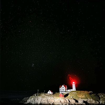 lighthouseshotoniphone